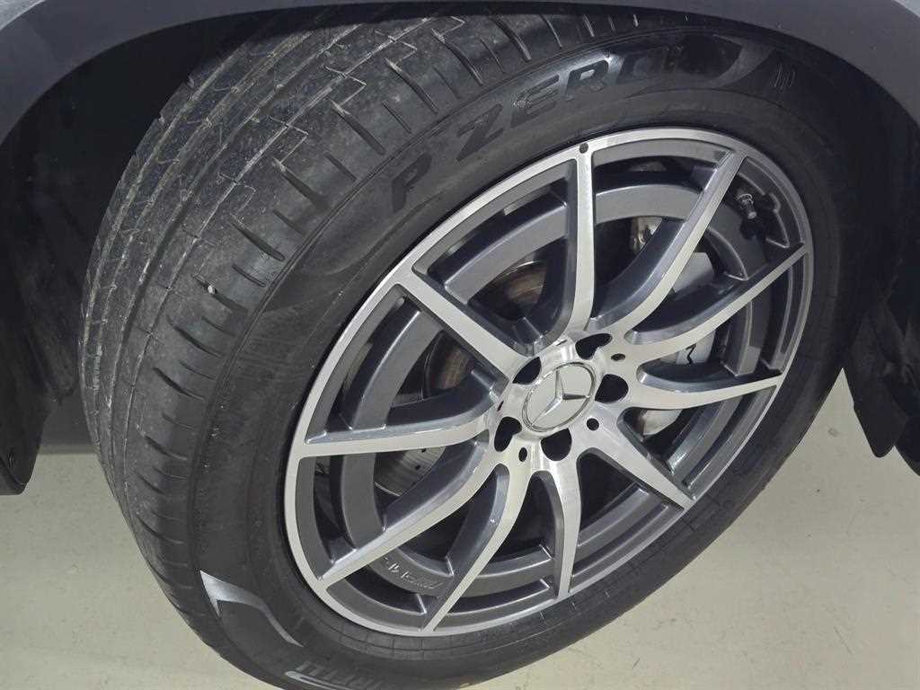 Mercedes Benz GLB Class 2023 Blanco - Importación desde Corea - HF Imports Iquique - Foto 19