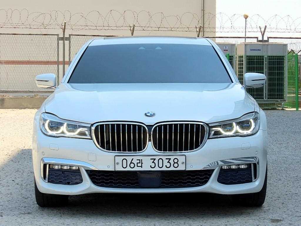 BMW 7 Series 2017 Blanco - Importación desde Corea - HF Imports Iquique - Foto 1