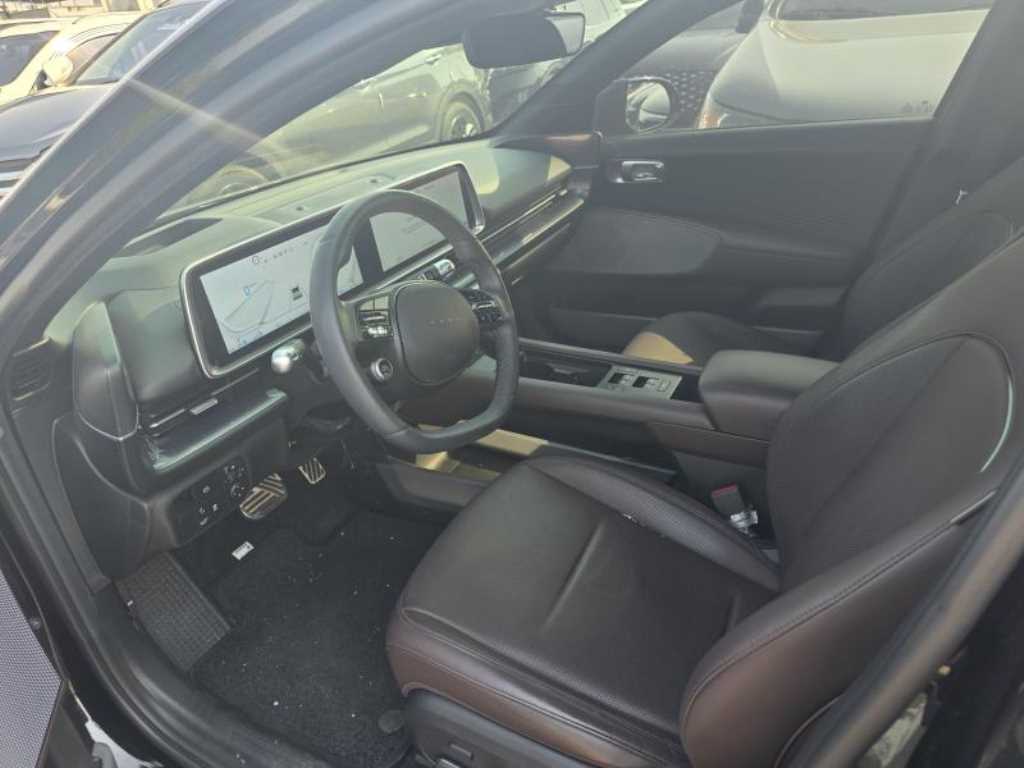 HYUNDAI Ioniq 6 - Vista 7