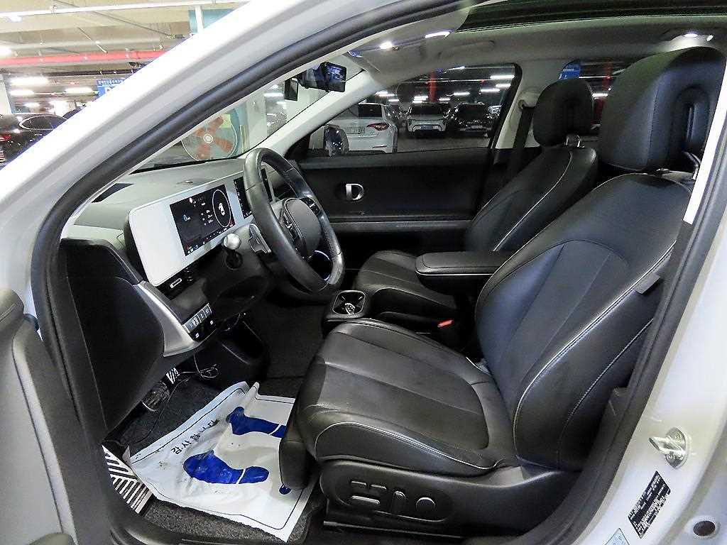 HYUNDAI Ioniq 5 - Vista 6