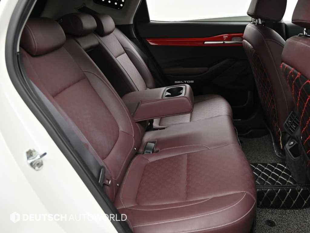 KIA Seltos - Vista 12