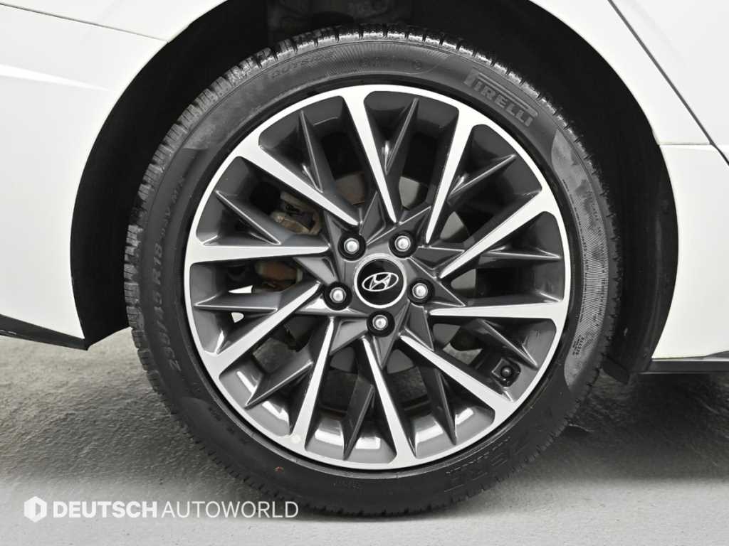HYUNDAI Sonata - Vista 5