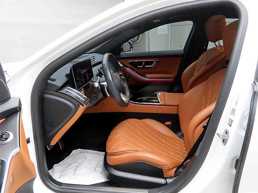 Mercedes Benz S Class - Vista 5