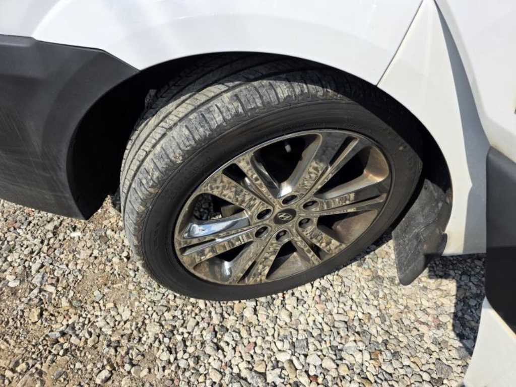 HYUNDAI Solati 2023 Blanco - Importación desde Corea - HF Imports Iquique - Foto 19