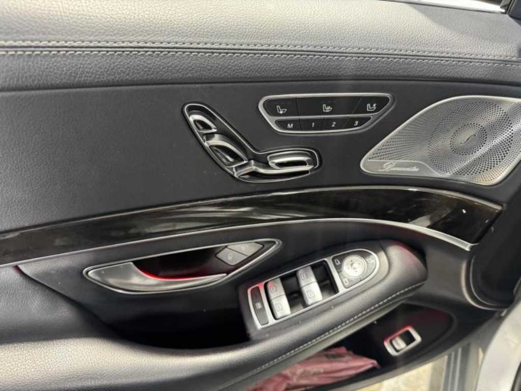 Mercedes Benz S Class - Vista 6