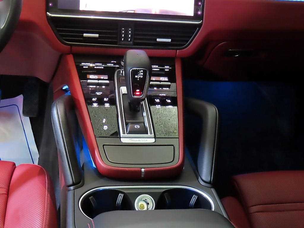 Porsche Cayenne - Vista 12