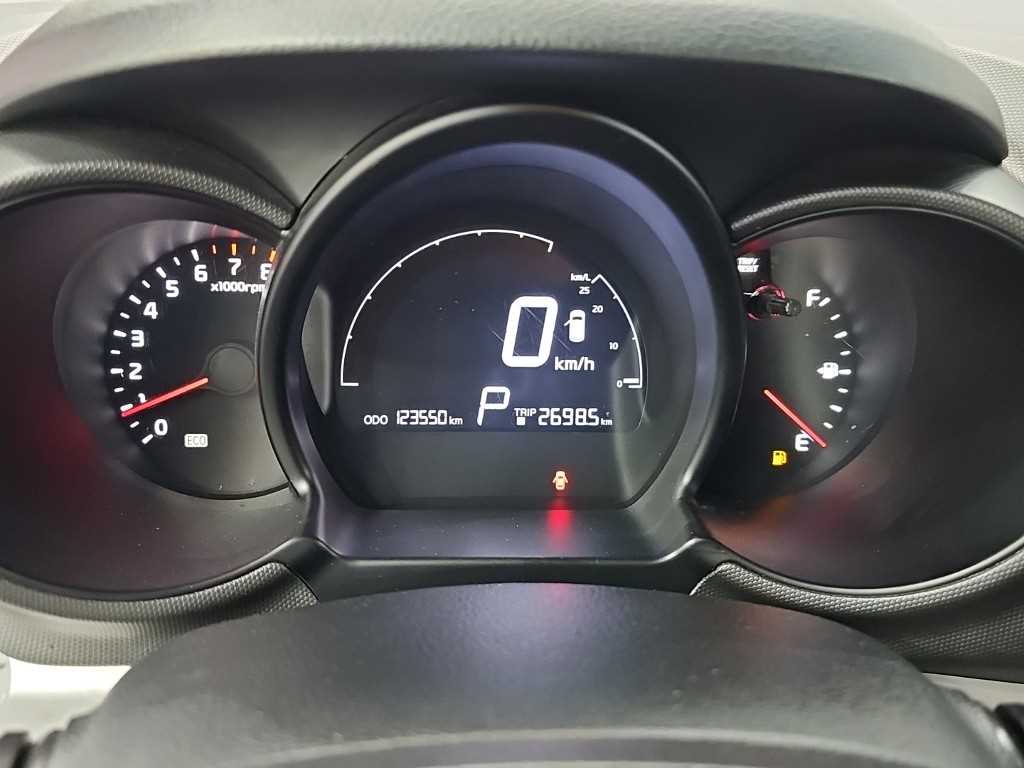 KIA Ray - Vista 6