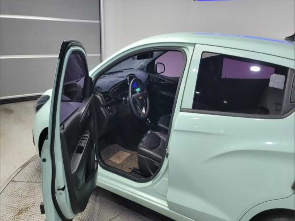 Chevrolet Spark - Vista 7