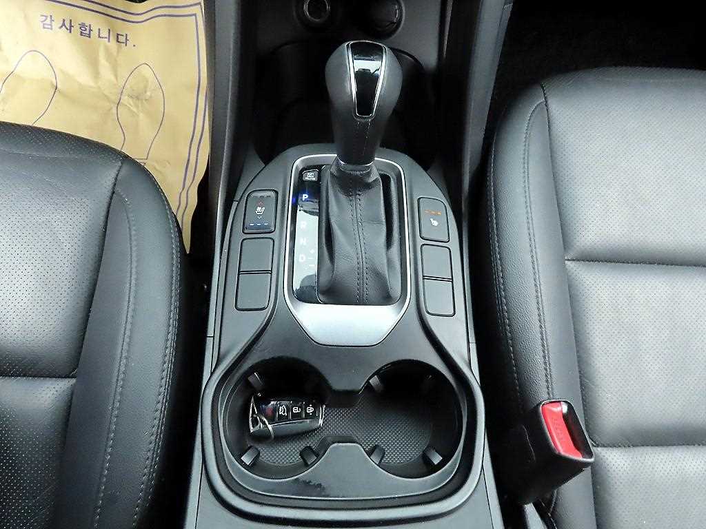 HYUNDAI Santa Fe - Vista 10
