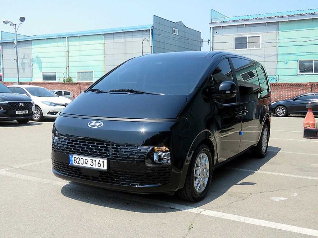 HYUNDAI Staria 2023 Negro - Importación desde Corea - HF Imports Iquique - Foto 1