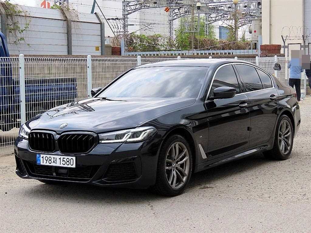 BMW 5 Series - Vista 2