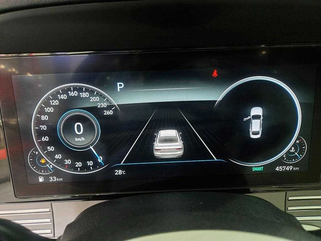 HYUNDAI Grandeur - Vista 10