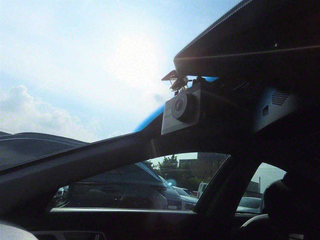 HYUNDAI Genesis - Vista 12