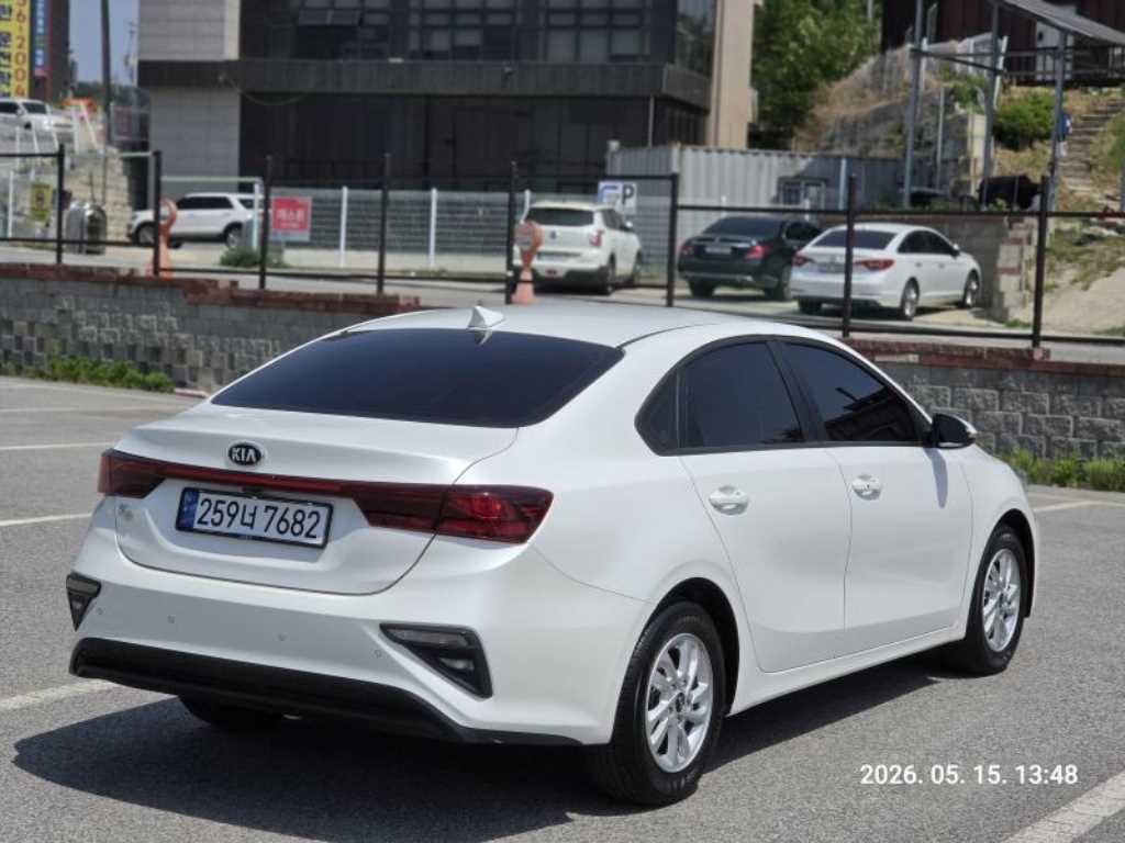 KIA K3 - Vista 6