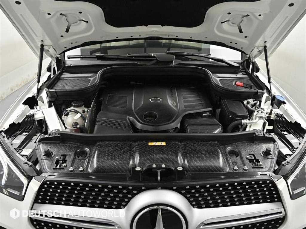 Mercedes Benz GLE Class - Vista 7