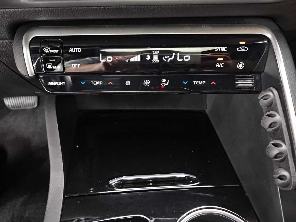 KIA K5 - Vista 10