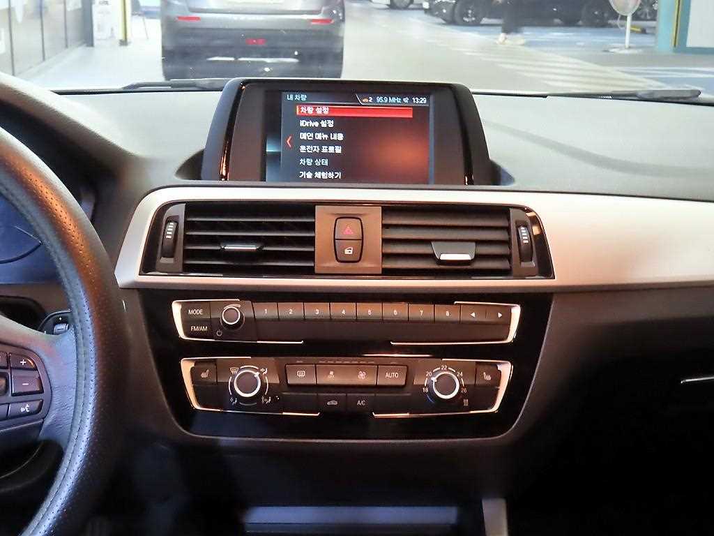 BMW 1 series - Vista 11