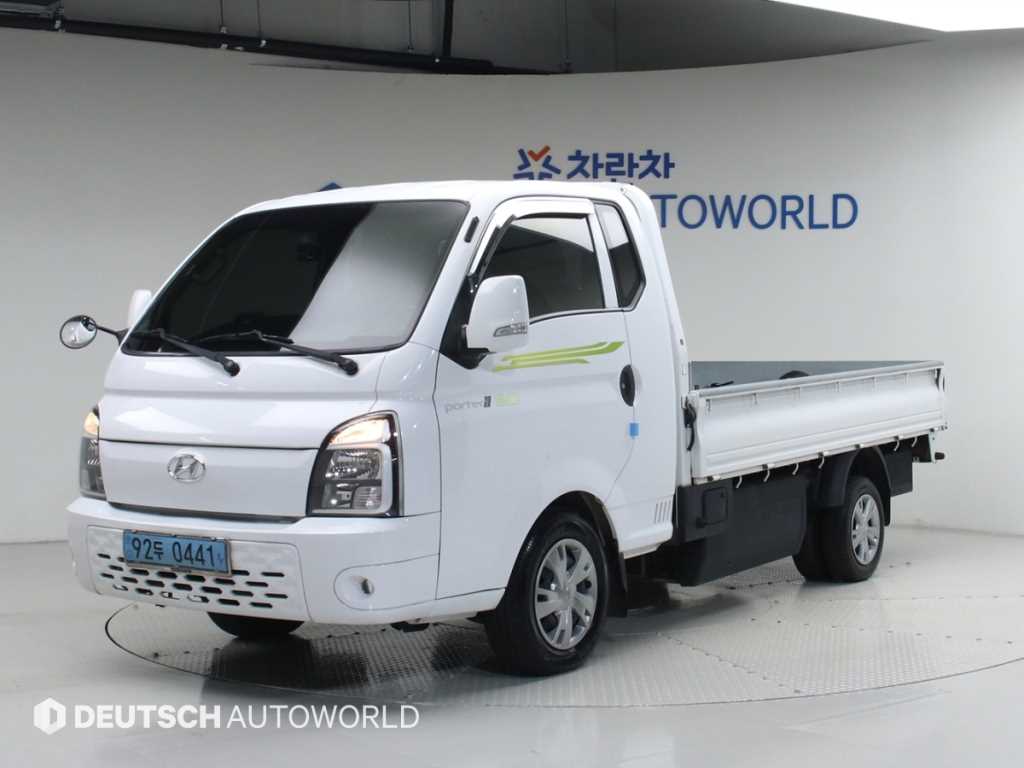 Small Truck Cargo (small) 2021 Blanco - Importación desde Corea - HF Imports Iquique - Foto 1