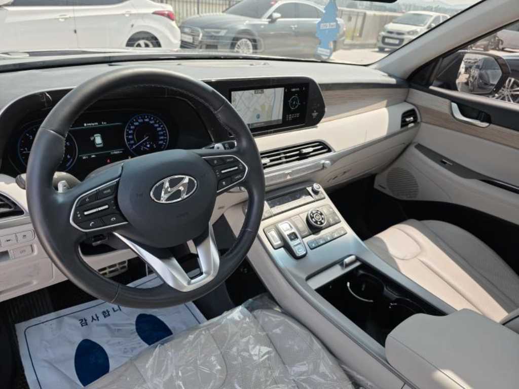 HYUNDAI Palisade - Vista 5