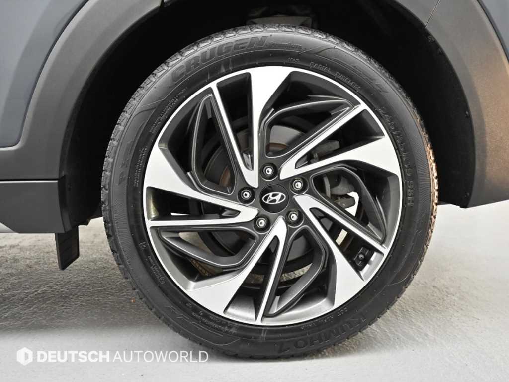 HYUNDAI Tucson - Vista 5