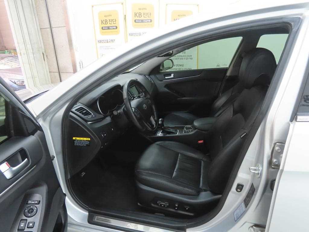 KIA K7 - Vista 7