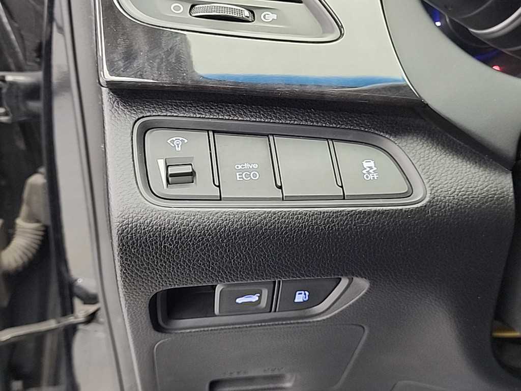HYUNDAI Grandeur 2011 - Importación desde Corea - HF Imports Iquique - Foto 18