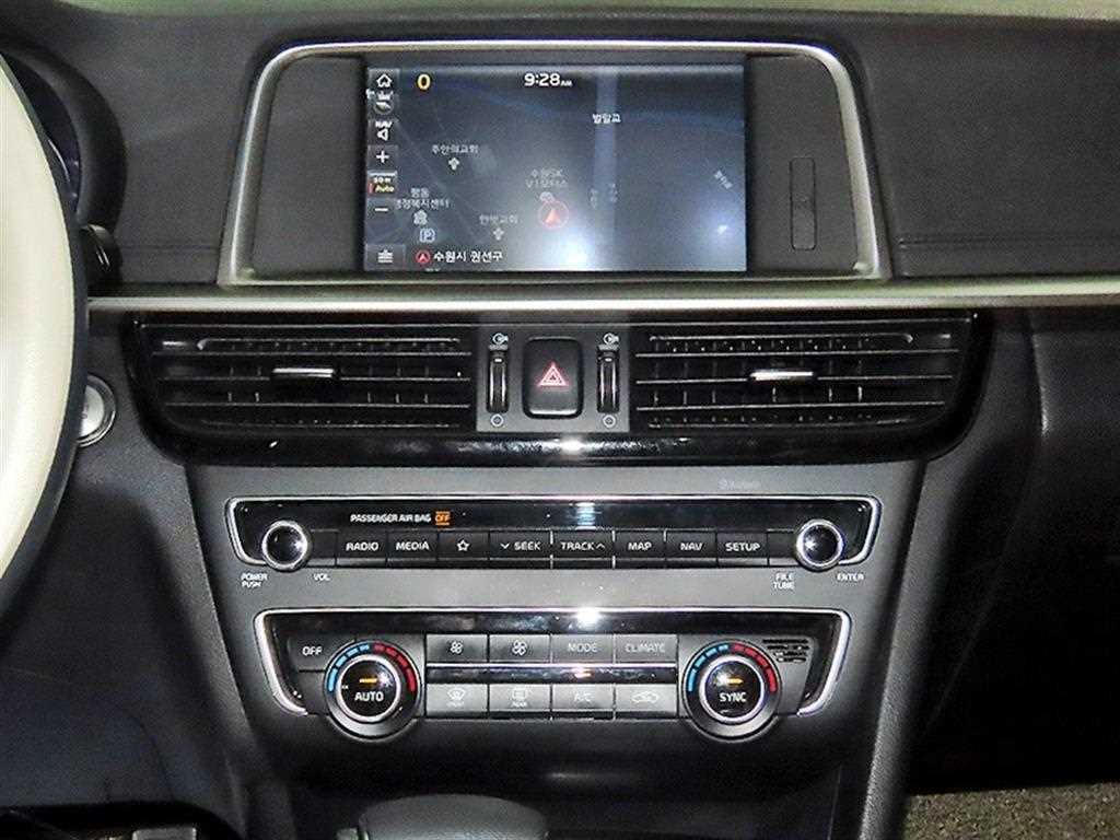 KIA K5 - Vista 11