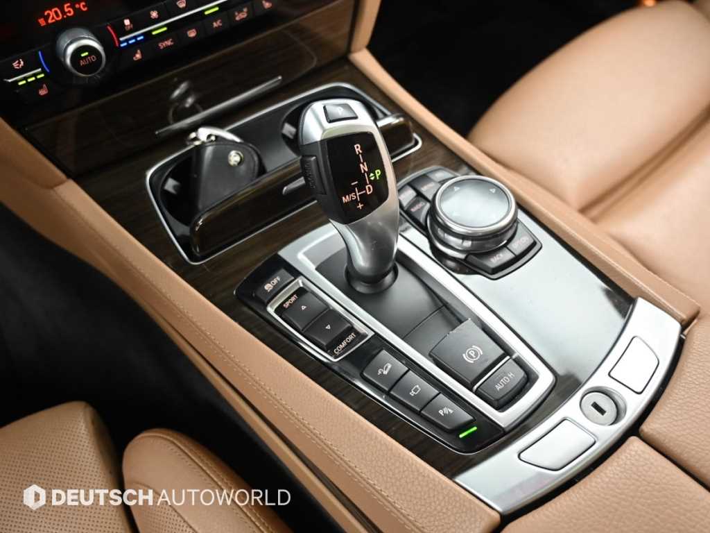 BMW 7 Series - Vista 9