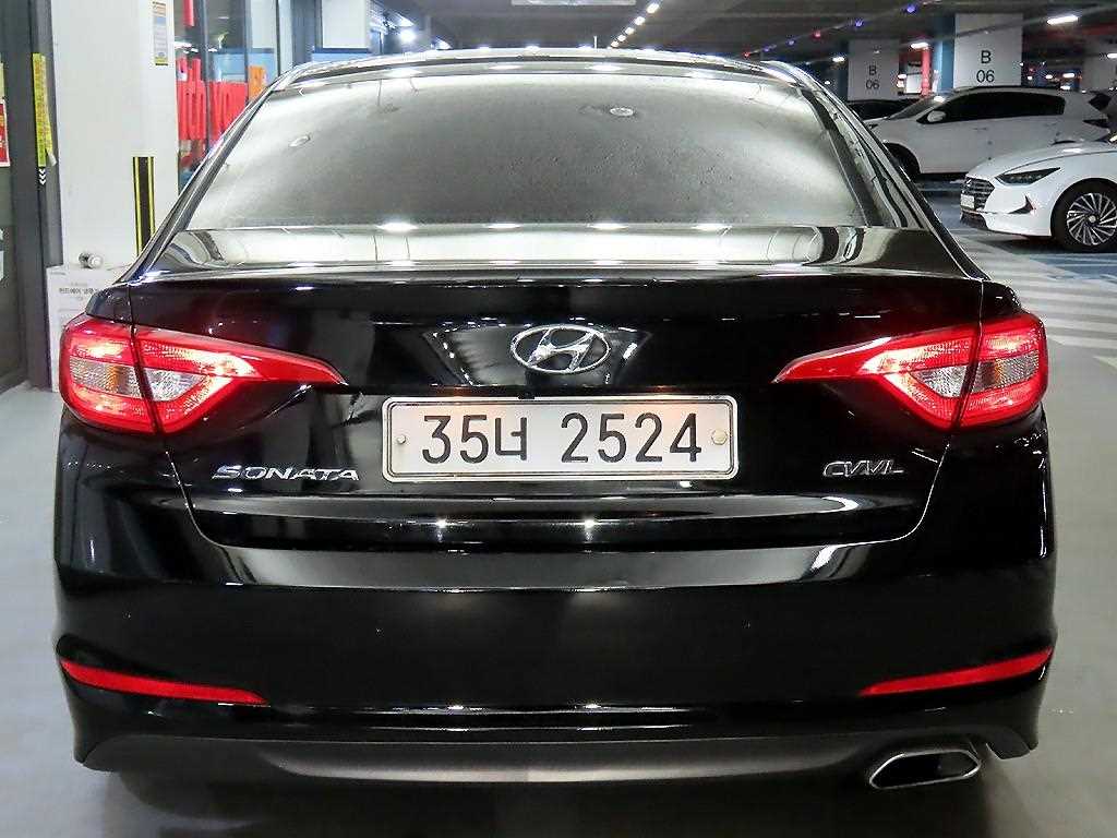 HYUNDAI Sonata - Vista 5