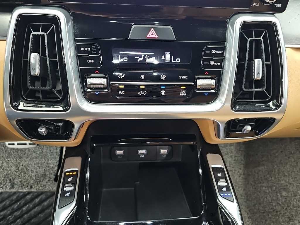 KIA Sorento - Vista 10