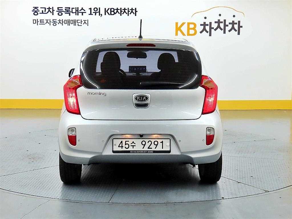 KIA Morning - Vista 3