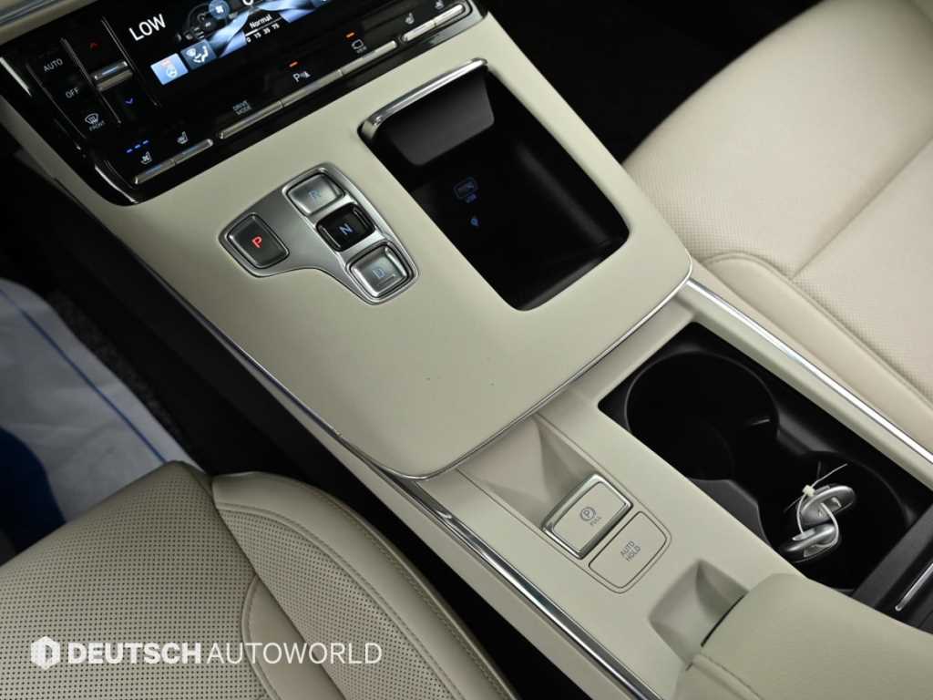 HYUNDAI Grandeur - Vista 9
