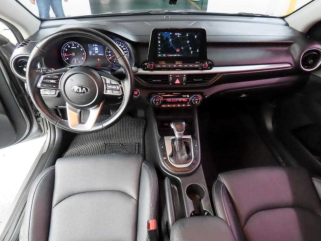 KIA K3 - Vista 7