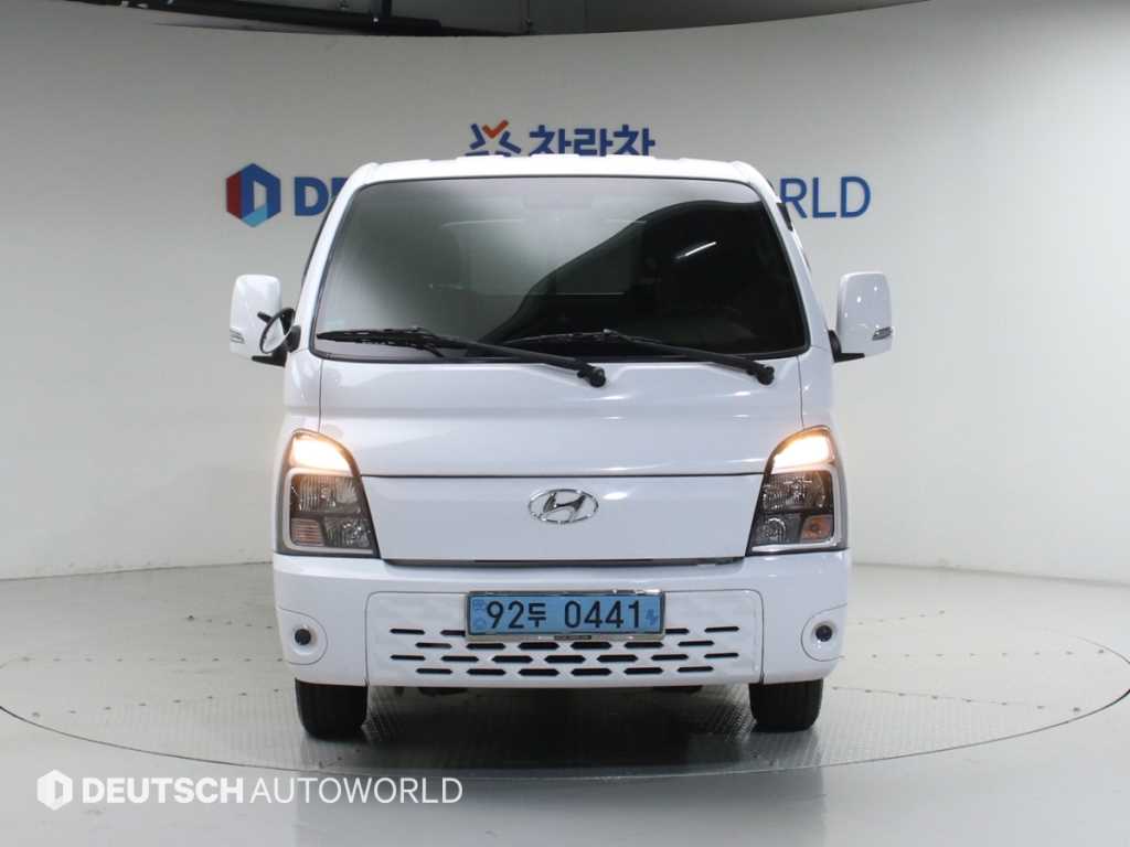 Small Truck Cargo (small) - Vista 3