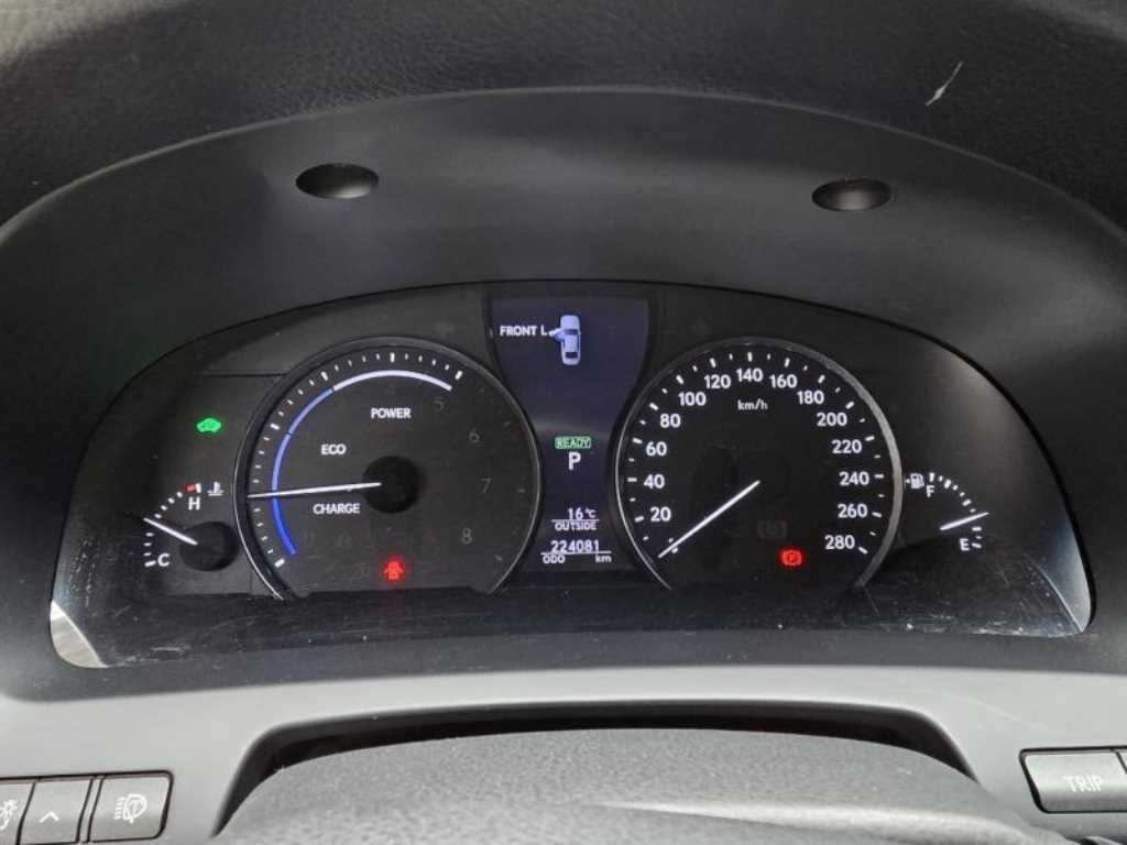 Lexus LS - Vista 6