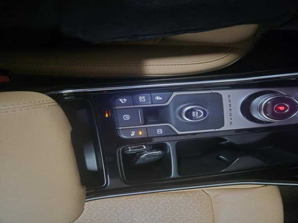 KIA Sorento - Vista 7