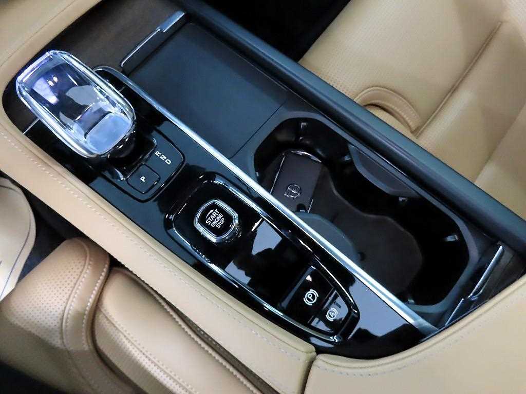 Volvo S90 - Vista 10