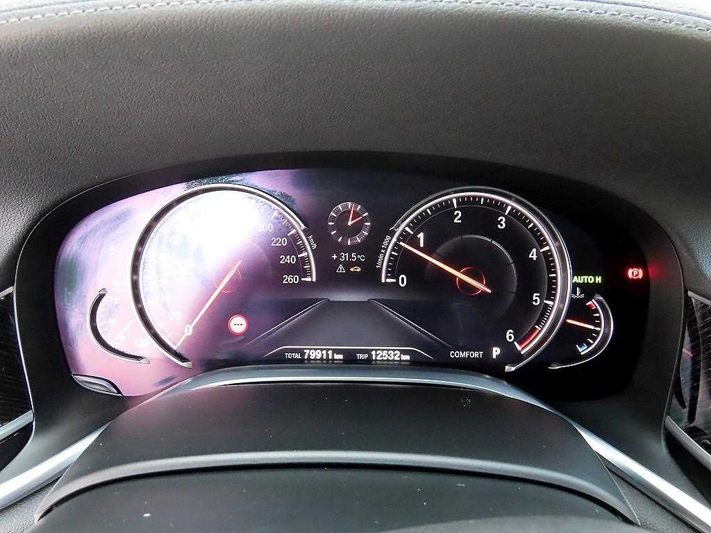 BMW 7 Series - Vista 9