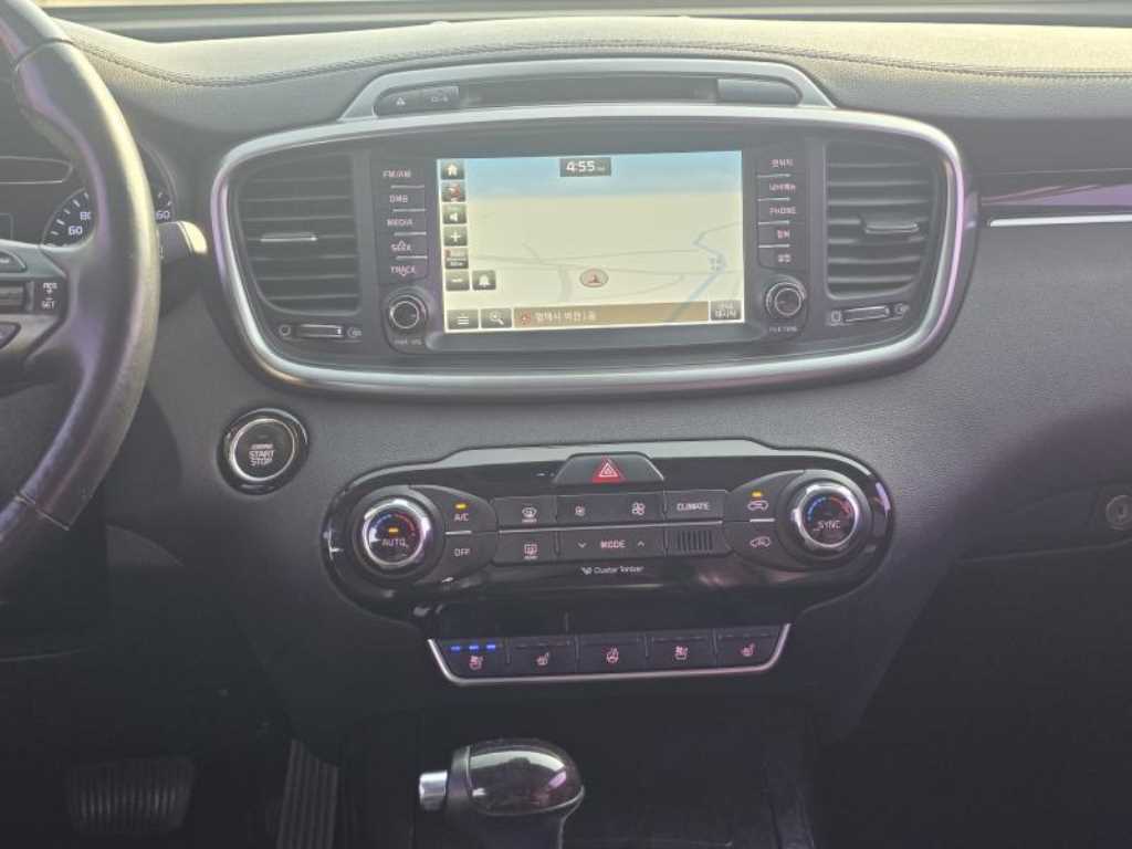 KIA Sorento - Vista 10