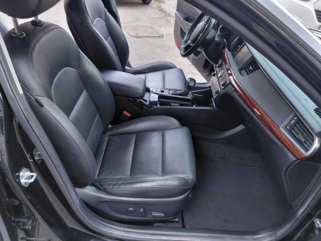 KIA K7 - Vista 12