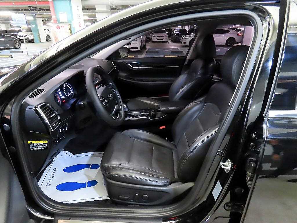HYUNDAI Grandeur - Vista 6