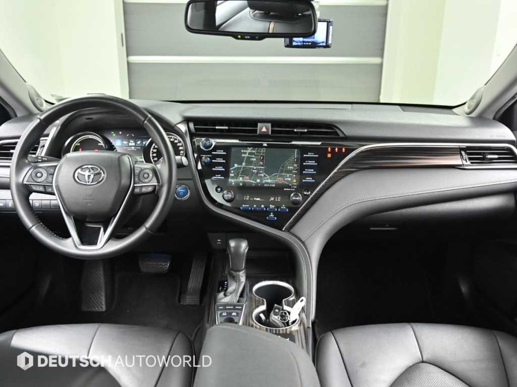 Toyota Camry - Vista 7