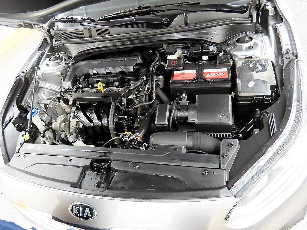 KIA K3 2021 Gris - Importación desde Corea - HF Imports Iquique - Foto 18