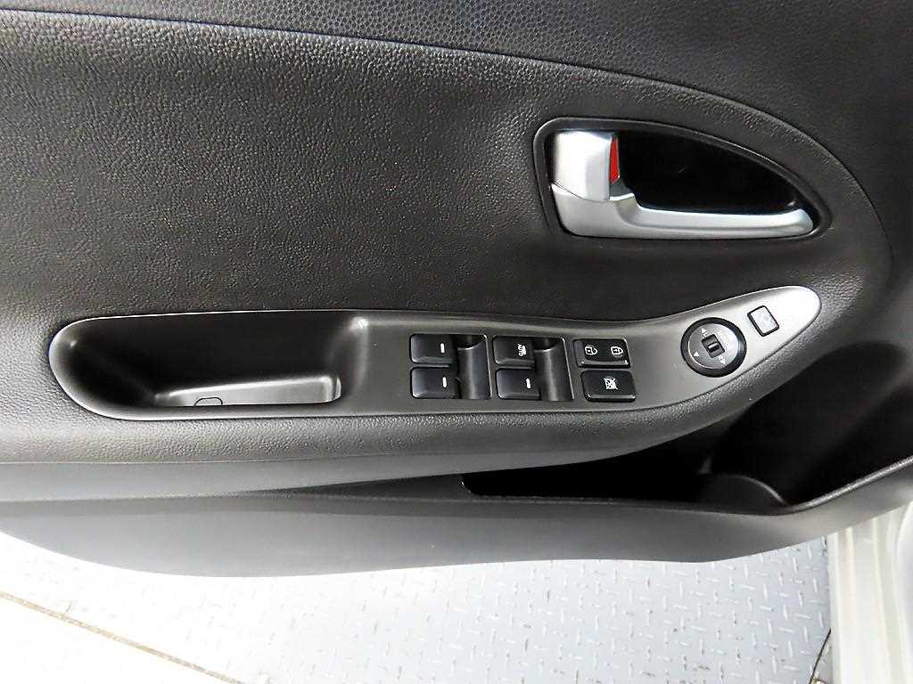 KIA Morning - Vista 11