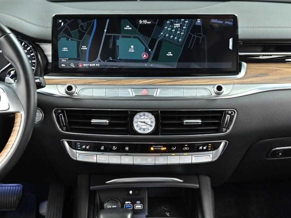 KIA K9 - Vista 7