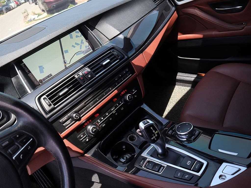 BMW 5 Series - Vista 10