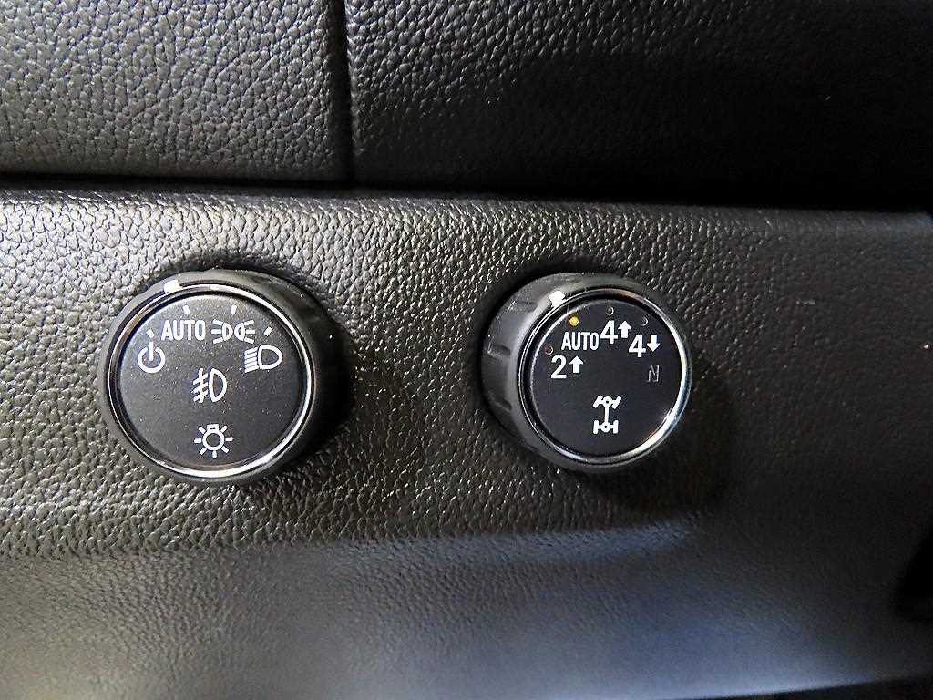 Chevrolet ?Colorado 2020 Blanco - Importación desde Corea - HF Imports Iquique - Foto 14