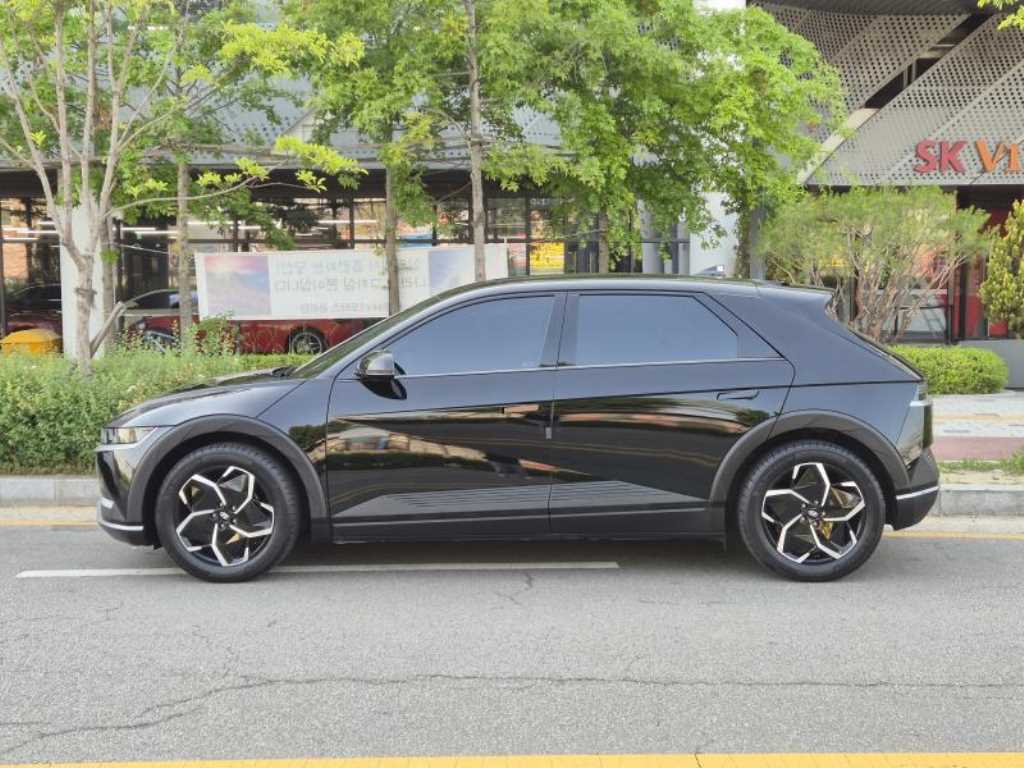 HYUNDAI Ioniq 5 - Vista 2
