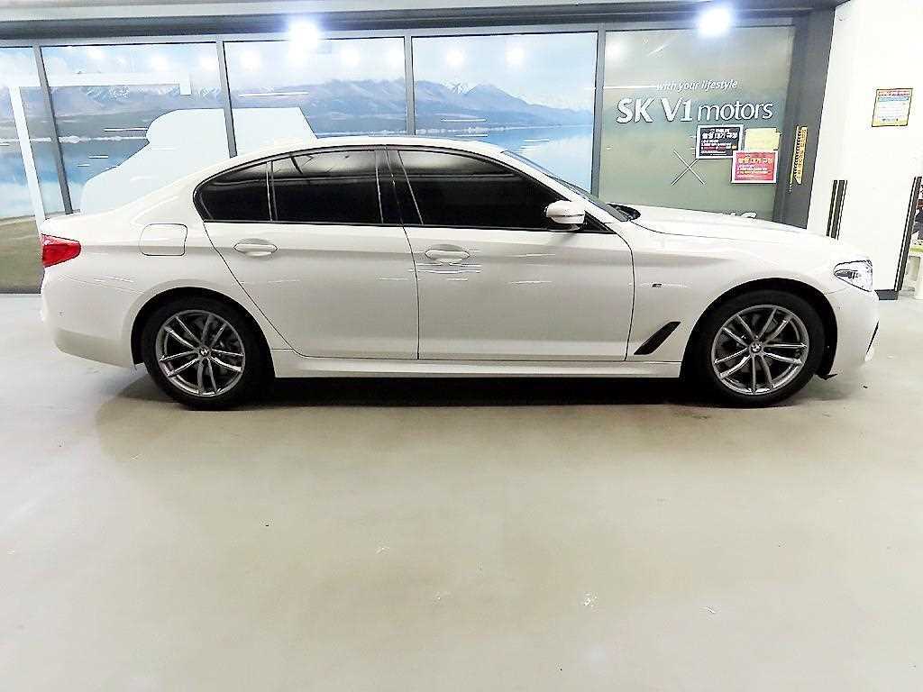 BMW 5 Series - Vista 3