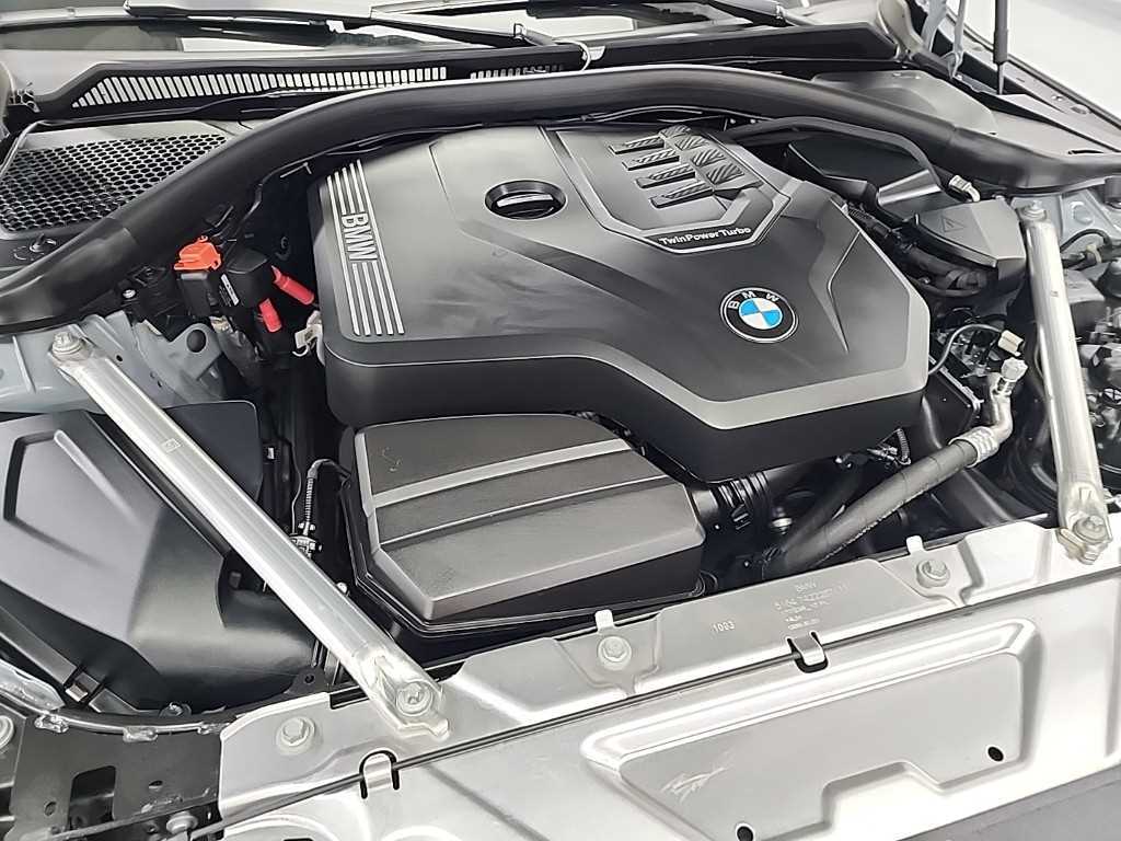 BMW 4 Series - Vista 5